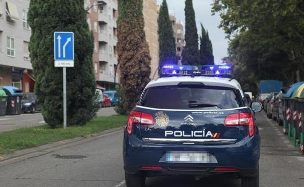 Detenidos dos jóvenes por violar y robar a una mujer en Valencia