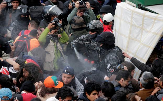 La violencia se extiende por Bolivia entre acusaciones de fraude electoral