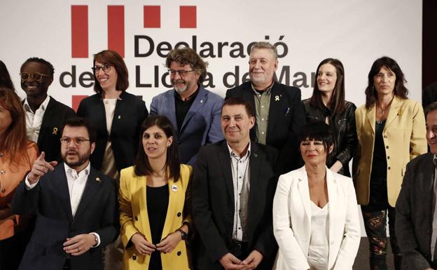 Los nacionalistas, salvo el PNV y Compromís, se unen por la autodeterminación