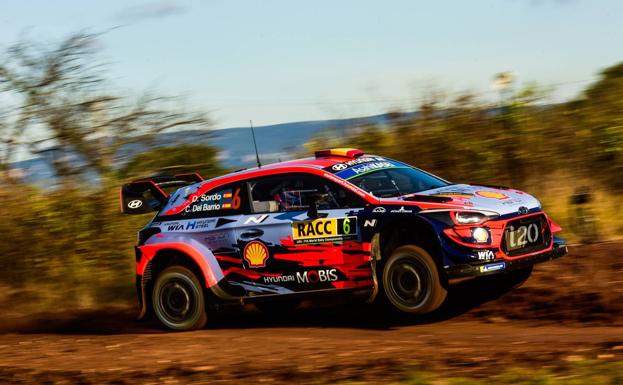 Sordo, líder tras los tres primeros tramos