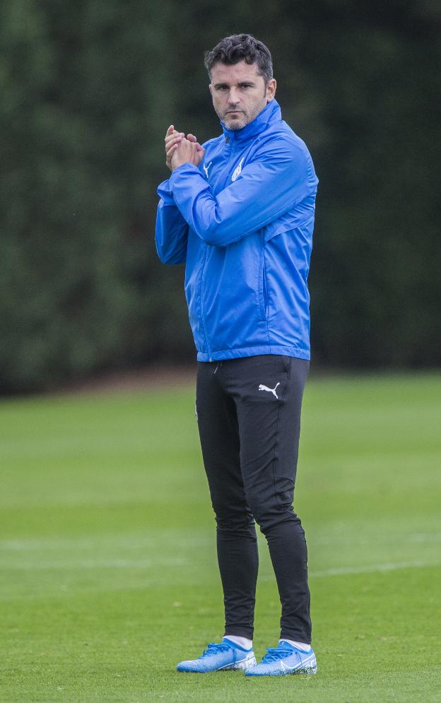 Ania: «Trabajo tranquilo. Si ganamos saldremos del descenso, que es nuestro objetivo»