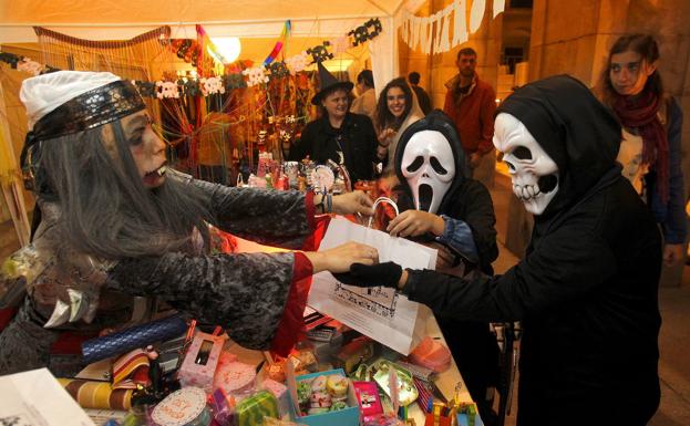 La Porticada se convertirá en un «gran pasaje del terror» la noche de Halloween