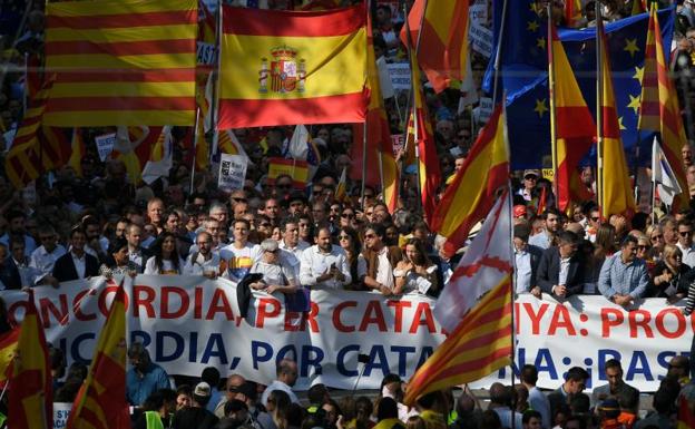 El presidente de Sociedad Civil Catalana: «Torra, ponga las urnas»