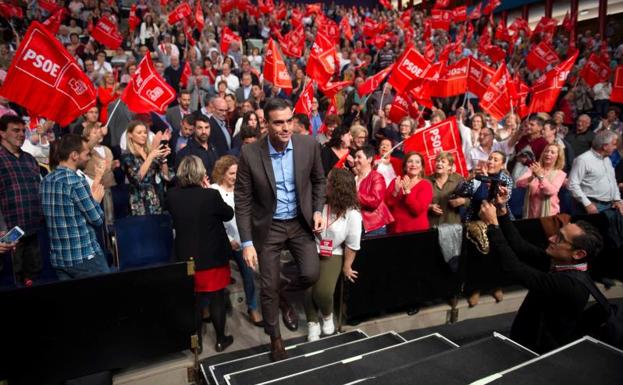 El PSOE avanza en prácticamente todos los territorios