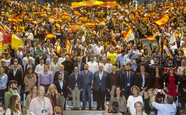 Abascal: «Estamos dispuestos a bloquear otra vez con tal de que no gobierne el PSOE»