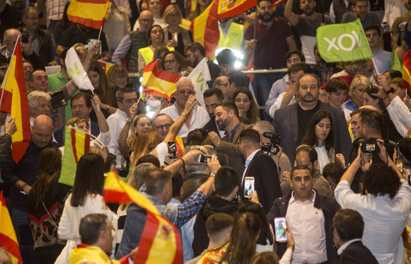 Mitin de Vox, con Santiago Abascal, en el Palacio de Festivales