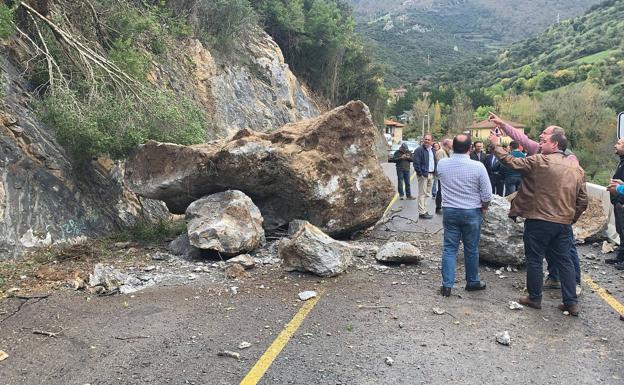 Los últimos coletazos de 'Amelie': Rachas de 88 kilómetros por hora en Santander, chaparrones y muchas olas