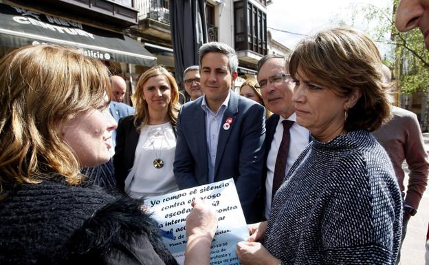 La ministra Dolores Delgado protagoniza dos actos electorales del PSOE en Solares y Pontejos