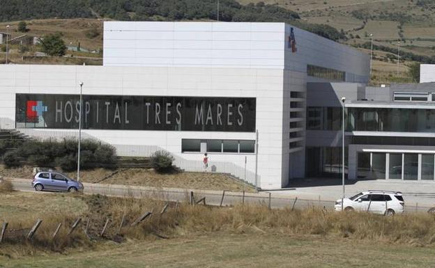 Cantabria y Castilla intentan desbloquear el convenio del Hospital Tres Mares