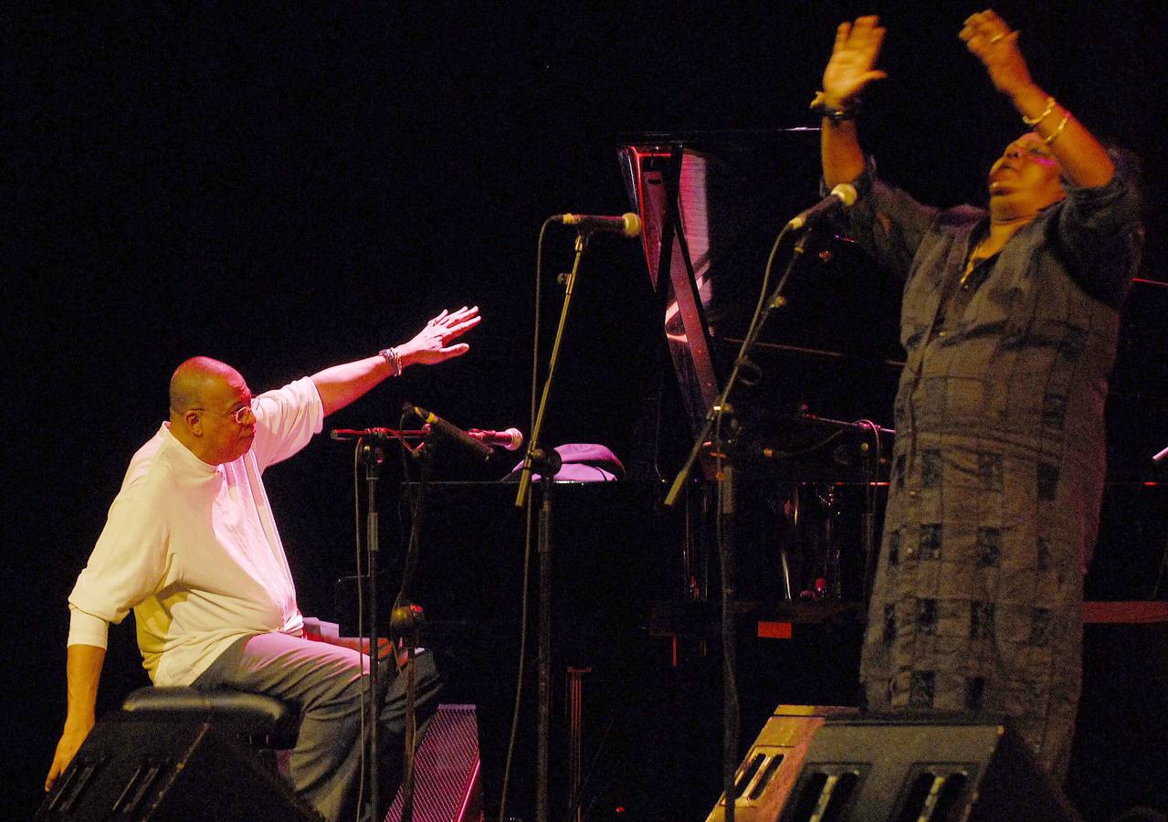 Muere la cantante Mayra Caridad Valdés, hija de Bebo y hermana de Chucho