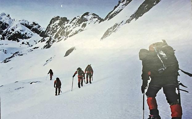 El grupo de montaña Altai ofrece una muestra con motivo de su 20 aniversario