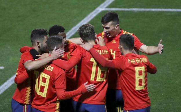 La sub-21 se olvida de Dani Olmo y golea a Macedonia