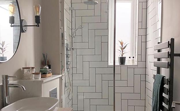 Cómo maximizar un baño pequeño con estilo