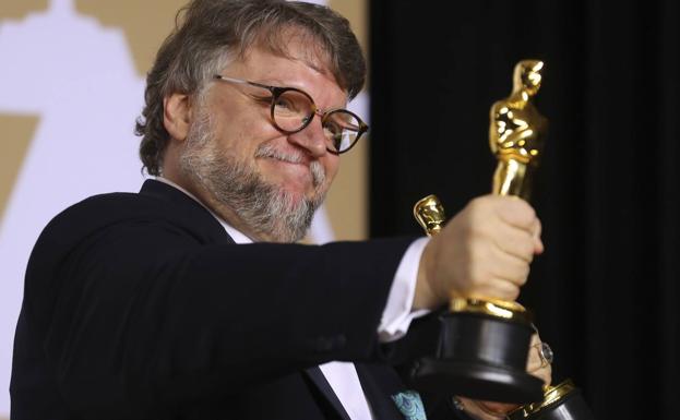 Guillermo del Toro se apunta a los remakes