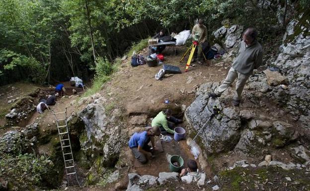 Un cumpleaños entre cuevas y pinturas rupestres