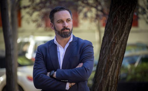 Abascal abordará con Casado la composición de la Mesa del Congreso de los Diputados