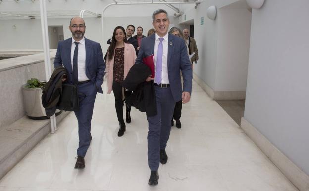 El PP acusa a Pablo Zuloaga de diseñar «un presupuesto impregnado de sectarismos»