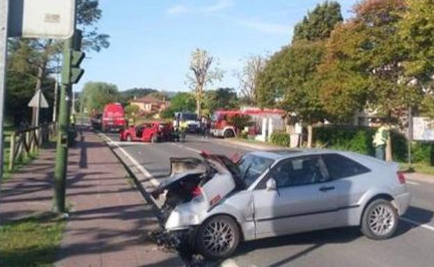 El juez imputa dos presuntos delitos de homicidio imprudente al conductor que provocó dos muertos en Escalante