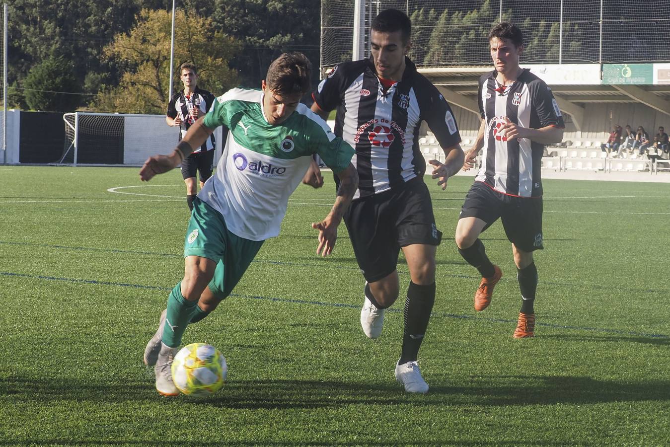 El Escobedo podrá jugar en el Eusebio Arce el partido de la Copa ante el Málaga, pese al césped artificial