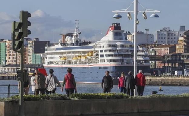 El 'Braemar' cierra un año de grandes cruceros