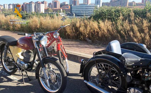 Dos detenidos y un investigado por el presunto robo de tres motos clásicas