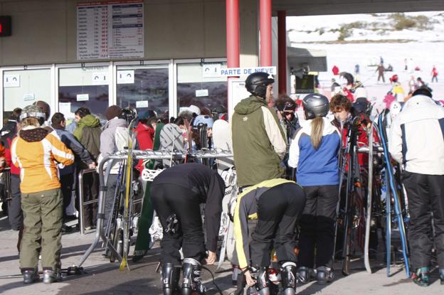 La rebaja en el pase anual de Alto Campoo se aplicará a todos los vecinos de la comarca