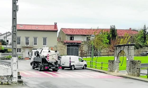 Los camiones de Vuelta Ostrera continuarán pasando por Cortiguera