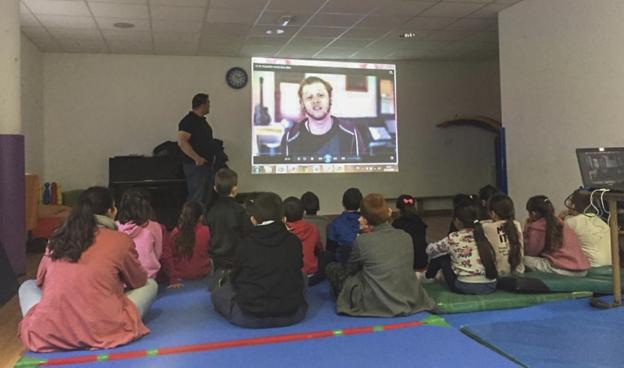 Héroes contra el acoso escolar