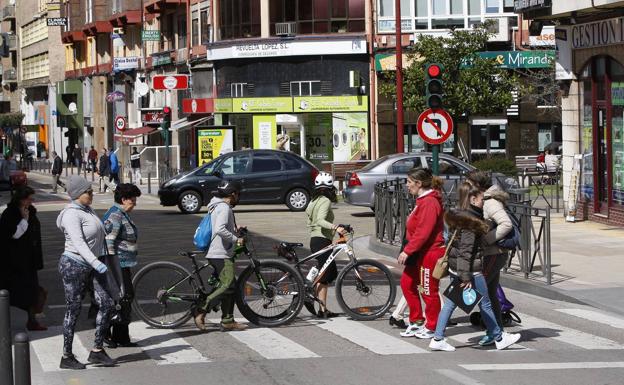 El Gobierno concede ayudas a 16 centros educativos para fomentar el uso de la bicicleta