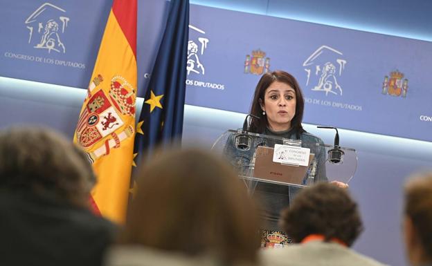 «Sánchez me ha dicho que no va a pactar nada que vulnere la Constitución, pero queremos verlo»