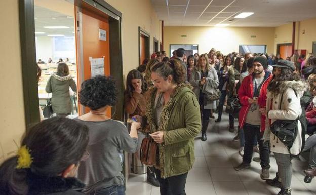 Sanidad sacará 348 plazas en la oferta de empleo de 2019 y un tercio serán de enfermería
