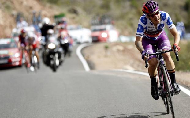 Una Vuelta distinta, espectacular y con una etapa en casa