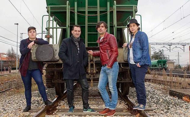 Música y poesía se unen para dar fuerza en Reinosa