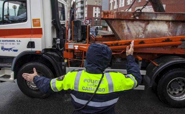 El PP de Camargo insta a la alcaldesa a resolver el conflicto salarial con la Policía Local