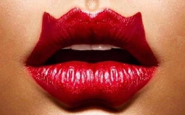 La última y peligrosa moda estética: por qué triunfan los 'labios del diablo'