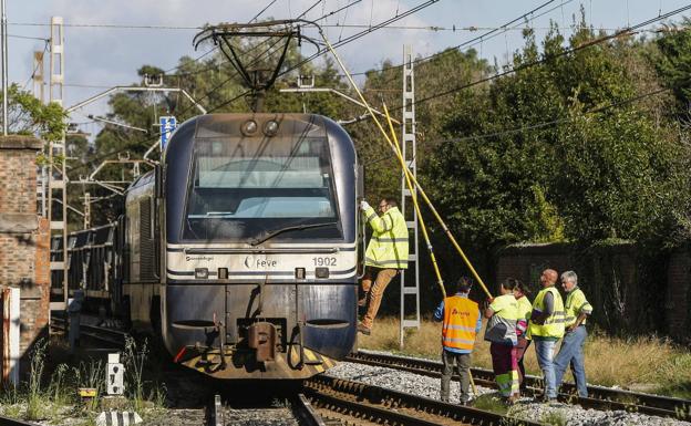 Adif mejorará las catenarias en las vías de tren a Cabezón de la Sal y a Orejo