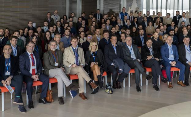 CEOE reúne en Santander a más de 100 cántabros que destacan en el exterior