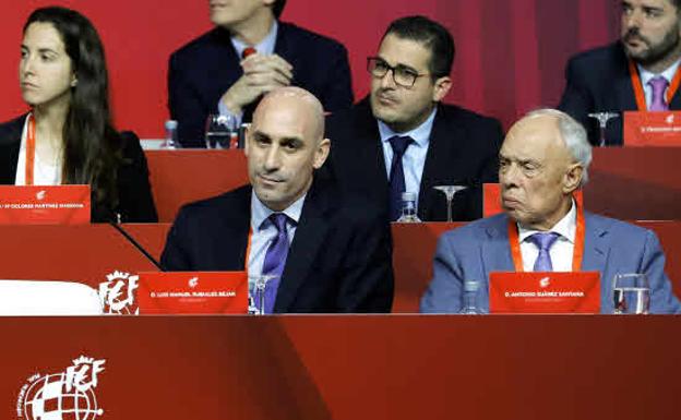 El juez cita como investigado al vicepresidente de la Federación de Fútbol