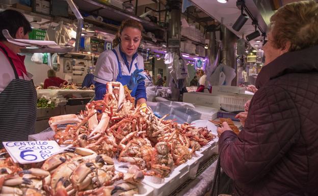 Seis de cada diez cántabros confían en el comercio local para hacer sus compras