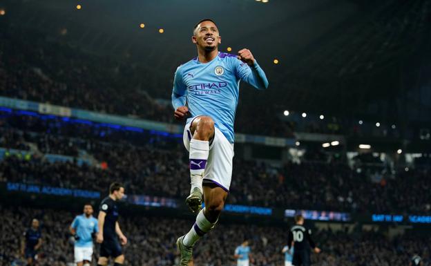 Gabriel Jesús da la victoria al Manchester City frente al Everton