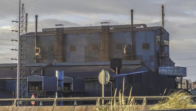 Ferroatlántica pretende ahorrar dos millones con el descuelgue del convenio