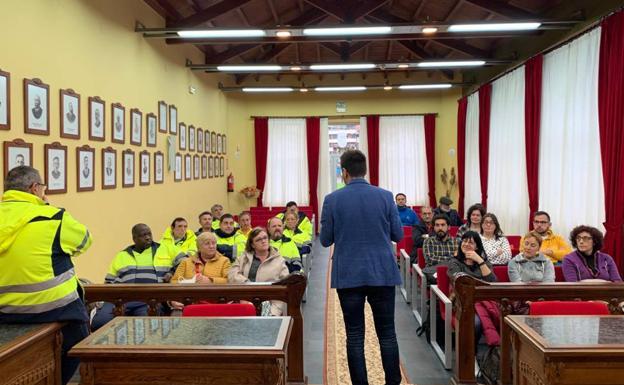 Colindres contrata 48 desempleados dentro del porgrama de Corporaciones Locales