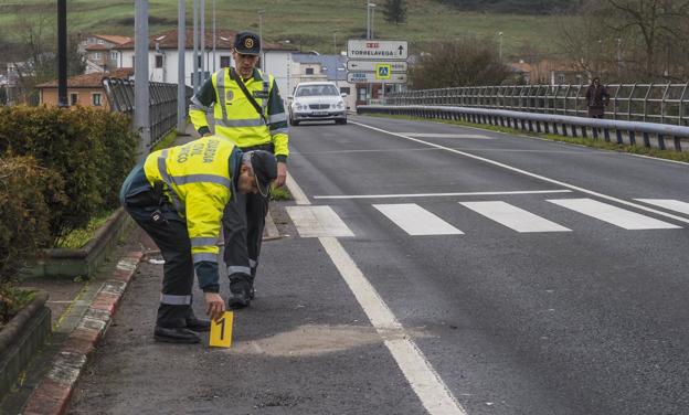 Los vecinos de Puente Arce lamentan que el atropello mortal era «algo que se veía venir»