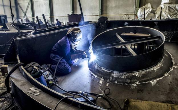 Trece de cada cien trabajadores están en riesgo de pobreza en España