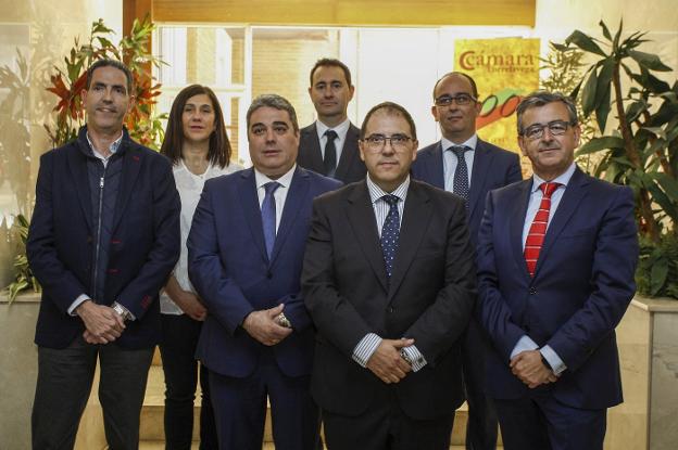 Payno cesa como presidente de la Cámara de Torrelavega tras salir de Aldro