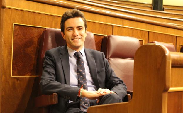 Casares será el portavoz de Economía del PSOE en el Congreso