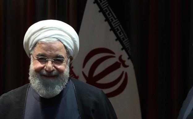 Rohani resiste en la presidencia pese a la purga de reformistas y moderados