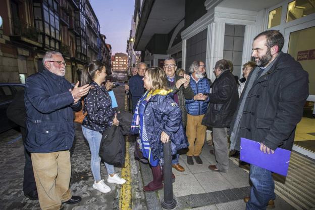 «Nos quieren echar como castigo por no apoyar a Zuloaga»