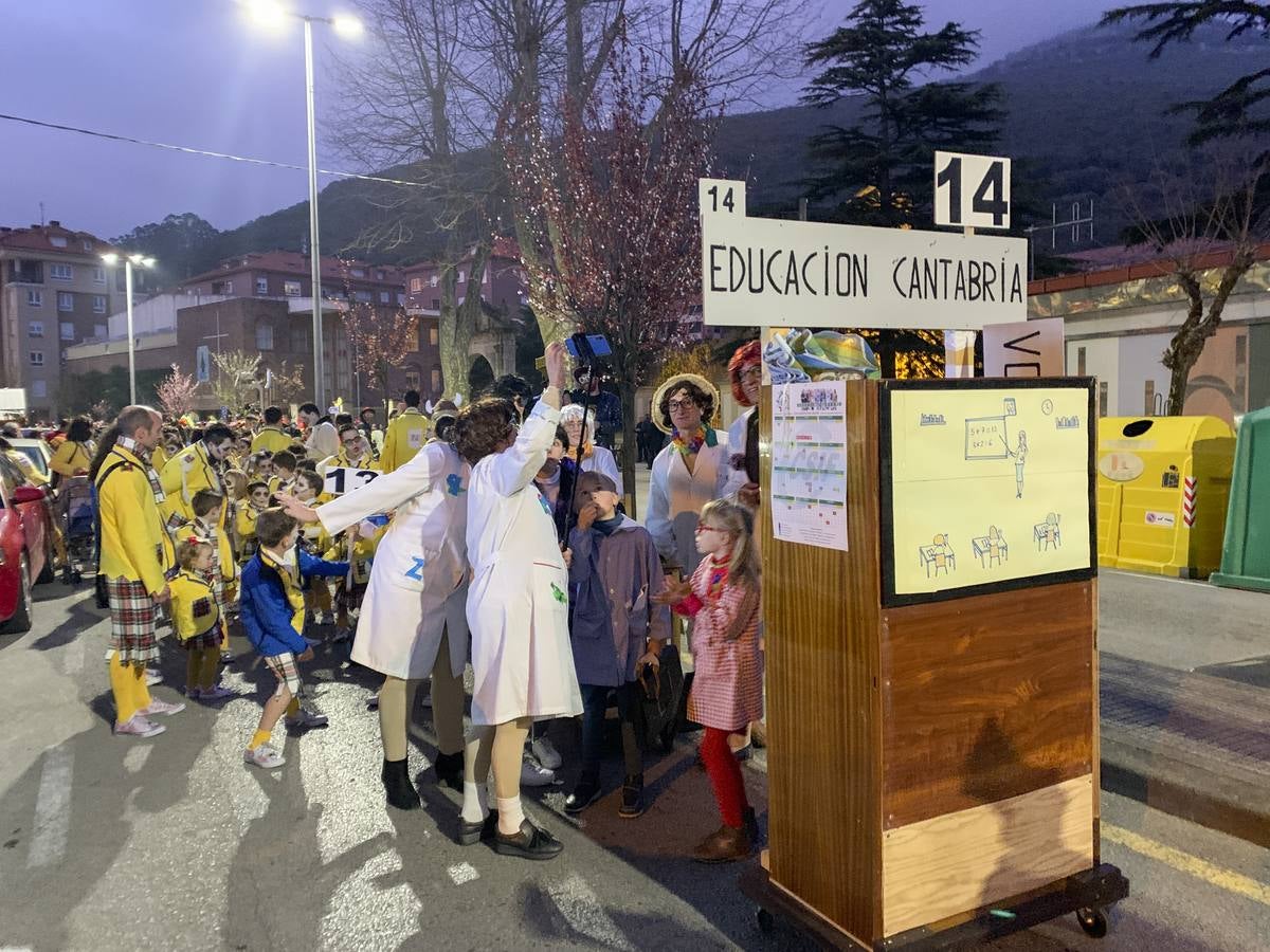 Gran desfile de carnaval en Santoña