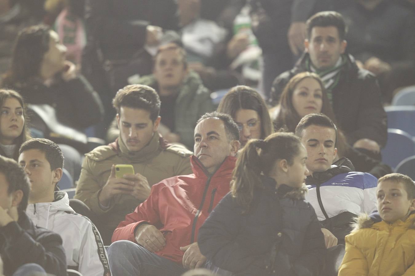 Búscate si estuviste en la Tribuna Norte de los Campos de Sport